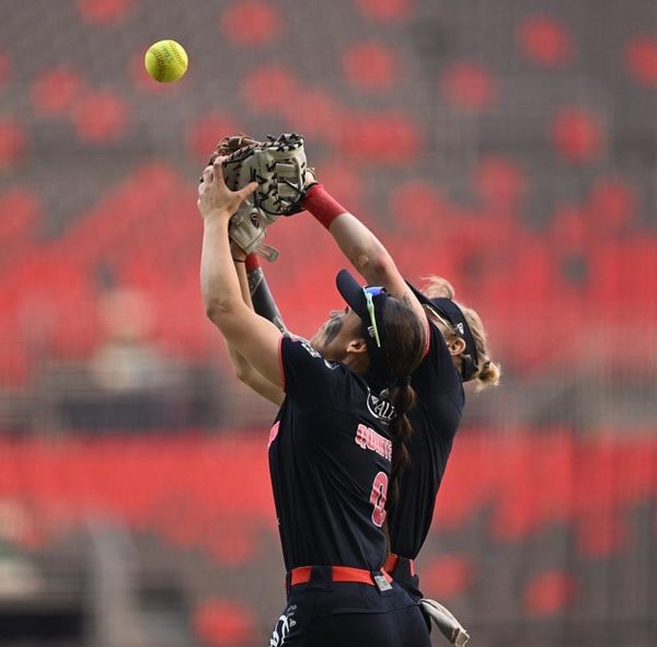 ¡BLANQUEAN AL ÁGUILA!