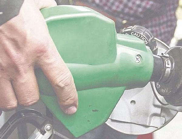 ¡LAS GASOLINAS SUBEN 7.7%!