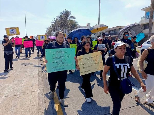 ¡VETERINARIOS SE MANIFIESTAN EN EL BULEVAR! - PIDEN JUSTICIA Y SEGURIDAD EN EL GREMIO