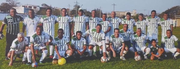 ¡COL-MEX Y PERROS DIVIDEN PUNTOS!