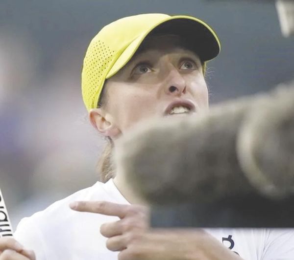 ¡IGA SWIATEK EXPLOTA EN REDES TRAS SER CRITICADA!