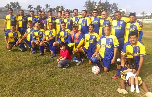 ¡ESPAÑA VENCE A CUERVOS EN LA PREMIER DE LA LIGA OROPEZA!