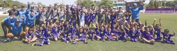 ¡RACING RECIBE A INTER PLAYA EN LUNES PREMIER!