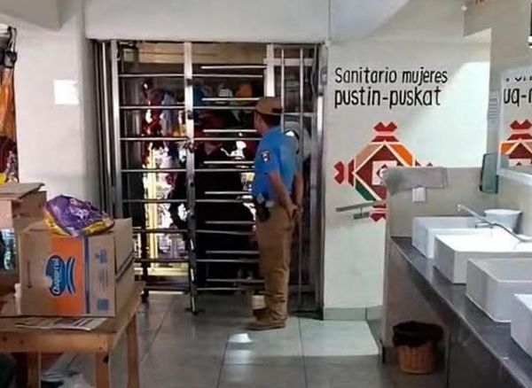 ¡ENCUENTRAN FETO EN EL BAÑO DEL MERCADO DE PAPANTLA!