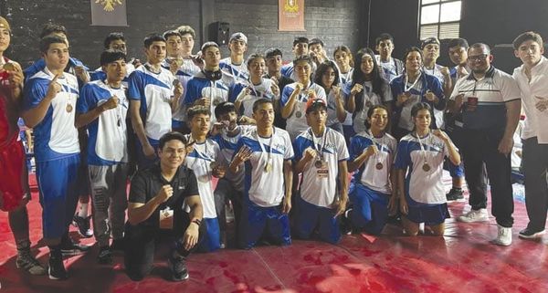 ¡ARRASAN EN EL BOXEO! - EN EL ESTATAL