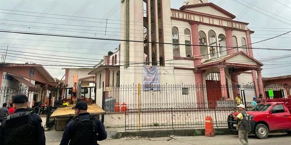 ¡TRAGEDIA EN LA IGLESIA! - COLAPSO UNA TRABE DE CONCRETO APLASTANDO AL OBRERO “EL CHINCHIRRIN”