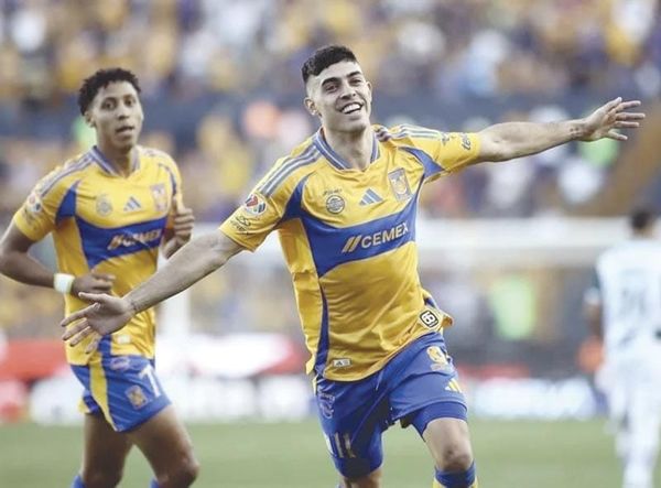 ¡TIGRES “BORRA” A SANTOS Y LIGA TRES TRIUNFOS!