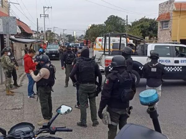 ¡ASESINAN A BALAZOS A BARMAN EN ATAQUE ARMADO EN TUXPAN!