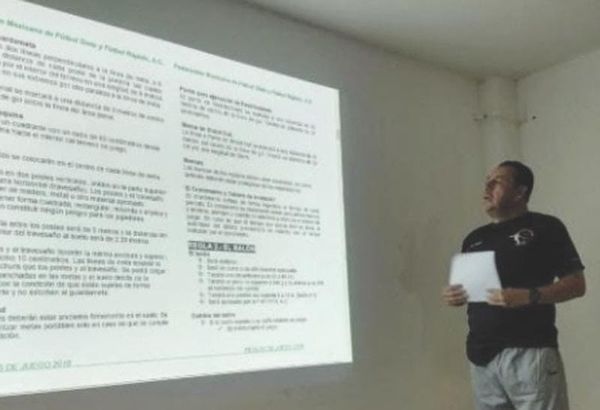 ¡ESTE VIERNES CURSO INTENSIVO PARA ARBITRO DE FÚTBOL!