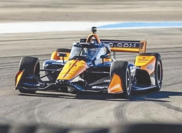 ¡LOGRA PATO O’WARD LA POLE EN THE THERMAL CLUB GP!