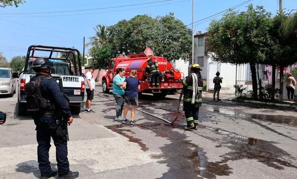 ¡SE QUEMA VIVIENDA Y RESCATAN AL PERRO ‘BEN’!
