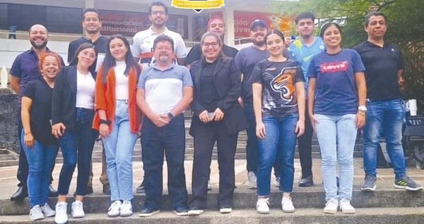 ¡REALIZAN TALLER SOBRE MANEJO DEL TEAM MANAGER EN NATACIÓN!