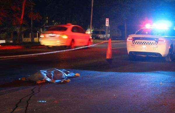 ¡ABUELITO PIERDE LA VIDA EN LA CARRETERA!
