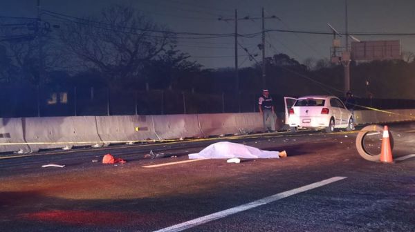 ¡TRAGEDIA EN LA AUTOPISTA VERACRUZ-CARDEL! - FALLECE ATROPELLADO *ALTURA CHALCHIHUECAN