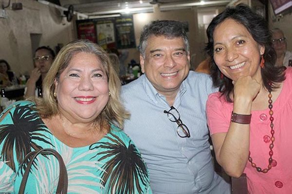 REALIZAN PLÁTICAS SOBRE HISTORIA