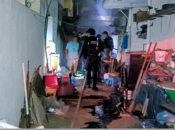 ¡SE QUEMÓ VIVIENDA DE PAREJA DE ABUELITOS!