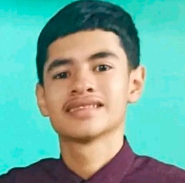 ¡EMILIANO DE 15 AÑOS DESAPARECIÓ EN EL PUERTO DE VERACRUZ!