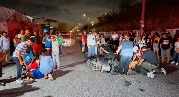 ¡CHUZA DE MOTOS EN GEO LOS PINOS COBRÓ LA VIDA DE JOVENCITO DE 17 AÑOS!