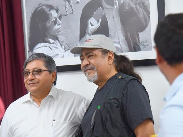 ¡LLAMAN REGINA MARTÍNEZ A LA SALA DE PRENSA DEL CONGRESO LOCAL!