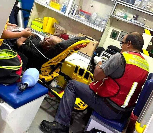 ¡RESCATAN A ABUELITO DE INCENDIO EN FORTÍN!