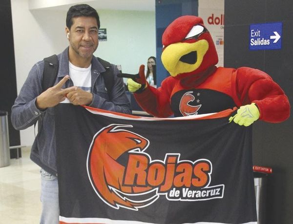 ¡LLEGA ILUSIONADO “DIABLO” CASTELLANOS AL PUERTO DE  VERACRUZ!