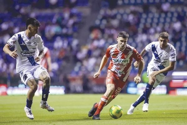¡NECAXA TRIUNFA Y PONE EN ASCUAS AL PUEBLA!