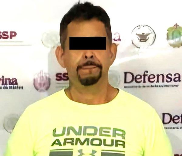 ¡DETIENEN A EX FUNCIONARIO DE PAPANTLA CON ‘PERIQUIN’!