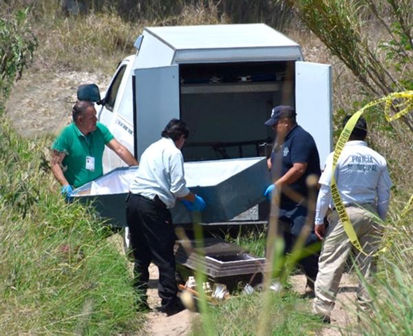 ¡ENCUENTRAN ATAÚD CON SANGRE EN EL CAMPO MILITAR EL LENCERO!