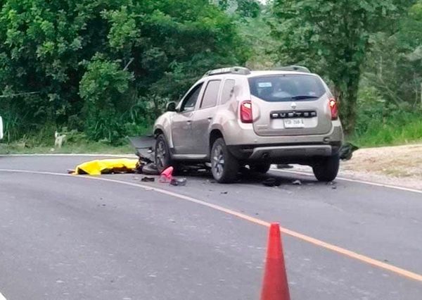 ¡MUEREN DOS MENORES EN MORTAL MOTOCICLETAZO!