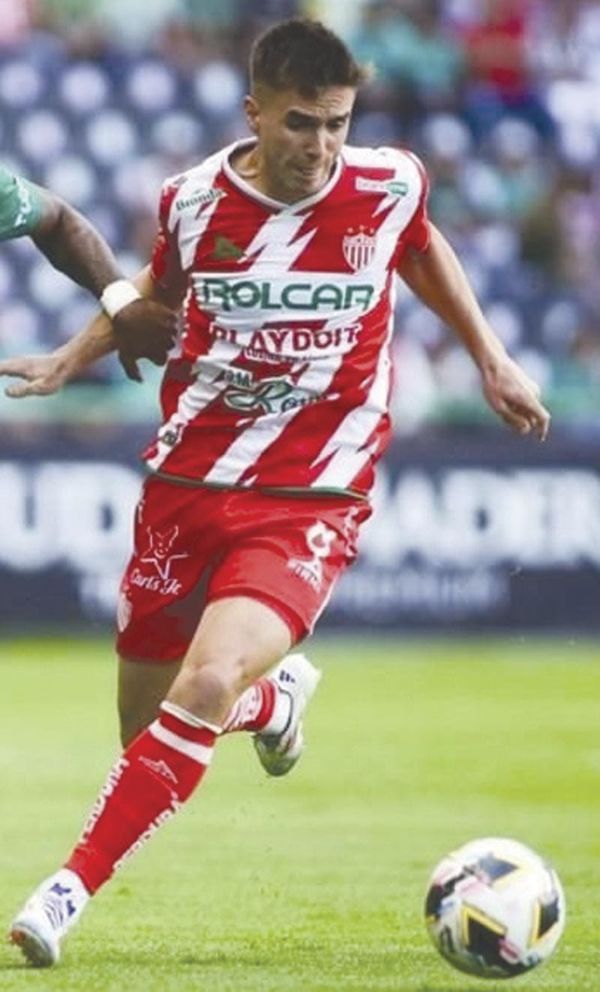 ¡NECAXA Y CHIVAS VAN POR LOS TRES PUNTOS!