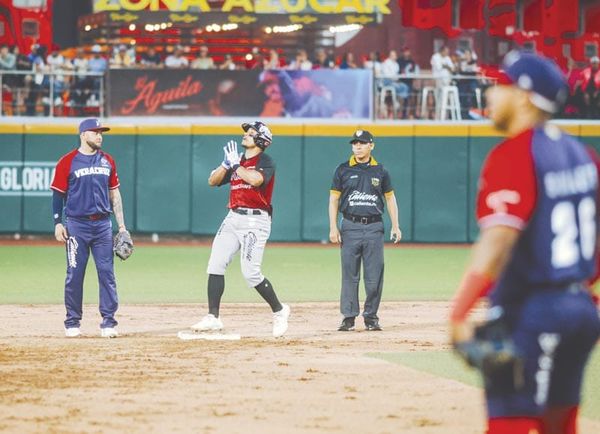 ¡PIERDE EL ÁGUILA SU PRIMERA SERIE!