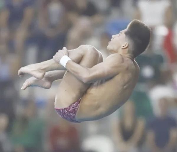 ¡RANDAL WILLARS CON CLAVADOS PERFECTOS SE LLEVA LA PLAFORMA DE 10 METROS!