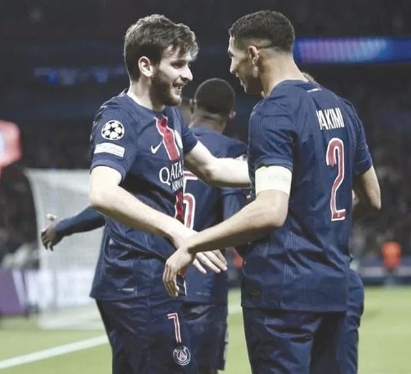 ¡GOLEA EL BARCELONA Y SE ENCAMINA A SUPERAR LOS CUARTOS DE LA CHAMPIONS!