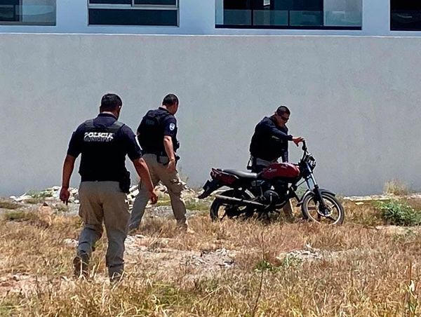 ¡LOCALIZAN “CABALLO DE ACERO” CON REPORTE DE ROBO EN COSTA DE ORO!