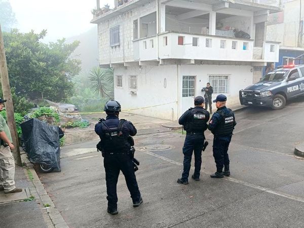 ¡LOCALIZAN CUERPO DEL DECAPITADO EN HUATUSCO! - LA CABEZA ESTABA EN UNAS CANCHAS DEPORTIVAS