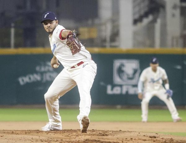 ¡EL ÁGUILA VUELVE A VENCER A LOS PERICOS!