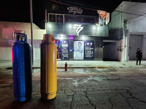 ¡SE PRENDE LA COCINA DEL BAR “TERRAZA 77”!