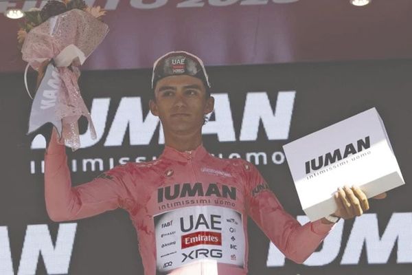 ¡MEXICANO ISAAC DEL TORO ES LÍDER DEL GIRO DE ITALIA!