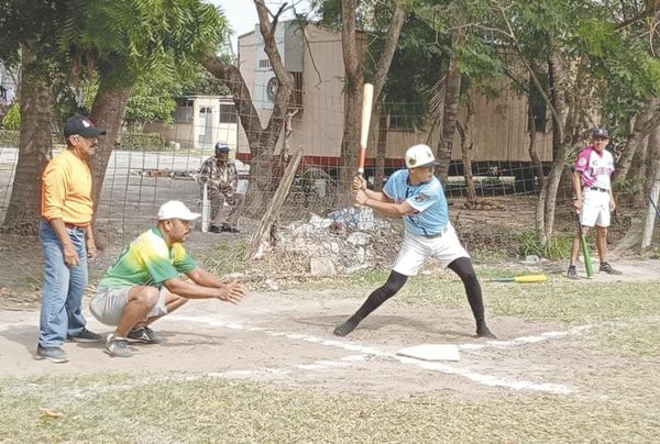 ¡PEÑA LE QUITA LO INVICTO A LAS AGUILAS EN LA PELOTA CUAUHTÉMOC!