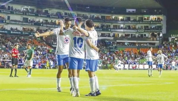 ¡LA MAQUINA RUMBO A LA SEMIFINAL! - *Cruz Azul saca ventaja de 3-2 sobre La Fiera en León