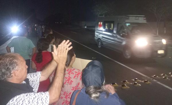 ¡LLEGAN LOS CADETES! - ESTA MADRUGADA