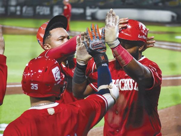 ¡SACAN LOS CAÑONES! - EN EL ÁGUILA