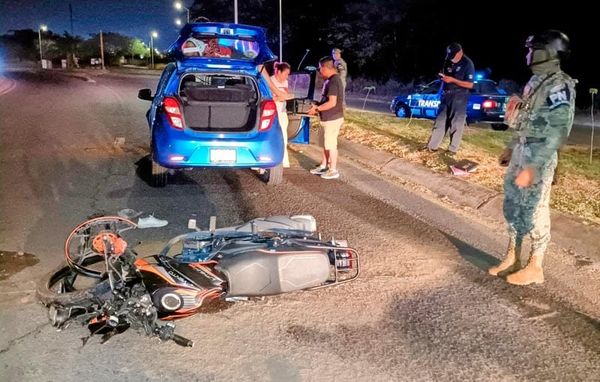 ¡MOTOCICLISTA ACABA EN EL TECHO DE UN SPARK!
