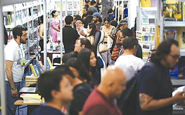 ¡SÓLO EL 1% DE LOS ESTUDIANTES DE LA UV SE VAN AL EXTRANJERO! - *PARA SEGUIR ESTUDIANTES