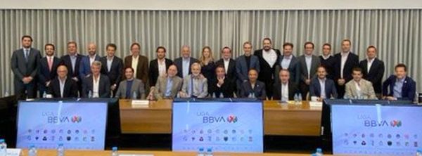 ¡SE REÚNEN HOY LOS “DUEÑOS DEL BALÓN”!