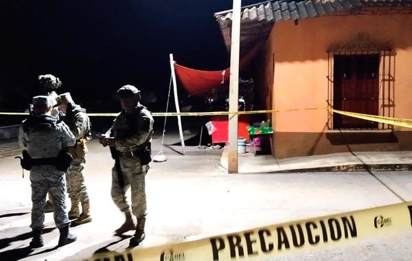 ¡ASESINAN A TRABAJADORA DE TAQUERÍA EN OMEALCA!