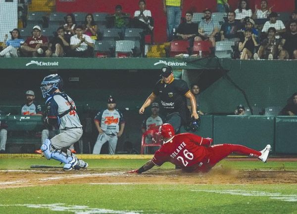 ¡EL ÁGUILA REGRESÓ A LA ANDADAS! - TIGRES GANA LA SERIE