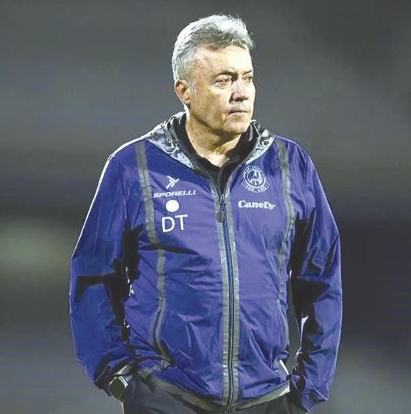 ¡DOMÈNEC TORRENT ES EL NUEVO DT DE RAYADOS!