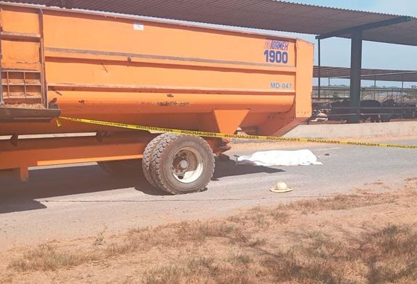 ¡JOVEN TRABAJADOR MUERE APLASTADO POR UNA TOLVA!