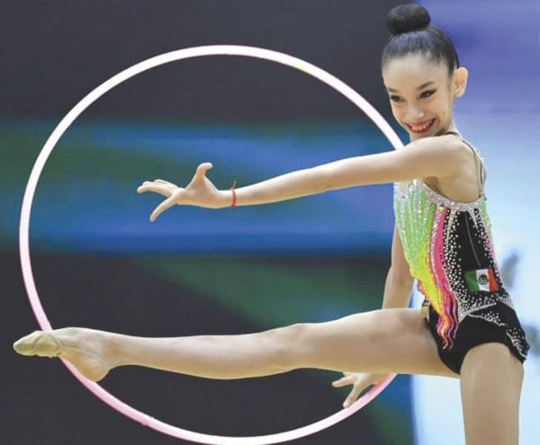 ¡DOBLE MEDALLA PARA GIMNASTA VERACRUZANA EN PARAGUAY!